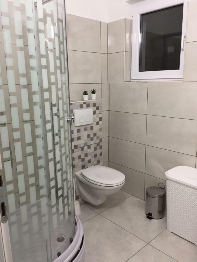 Apartament Nelany Zubovići Zewnętrze zdjęcie